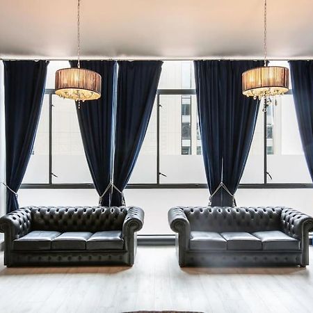 The V.I.P Suite - Sleeps 24! Best For Large Groups 리버풀 외부 사진